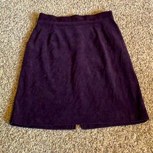 Trendy Vintage Plum Skirt ⭐️4 for $25⭐️